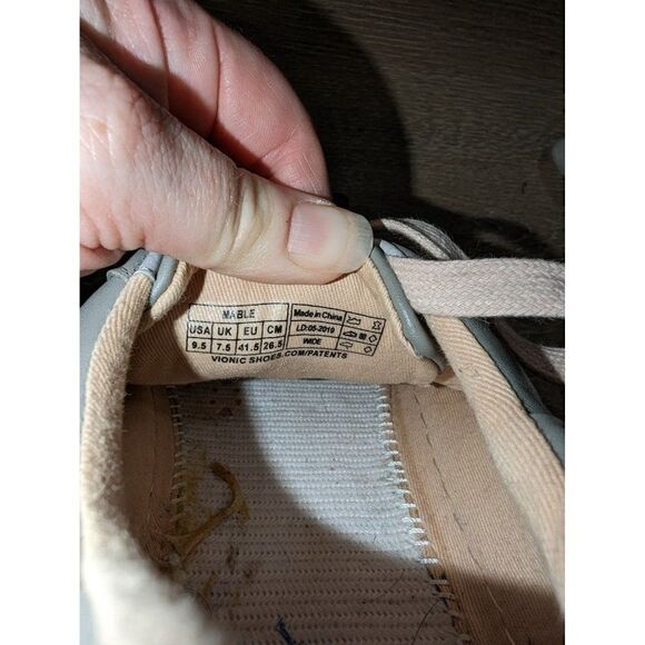Vionic Mable Pro Slip Resistant Sneakers Womens Size 9.5 Gray Pink- *No Insoles - Picture 3 of 9